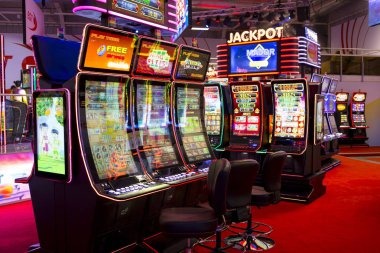Live-dealer game session log showing blackjack results and balance changes